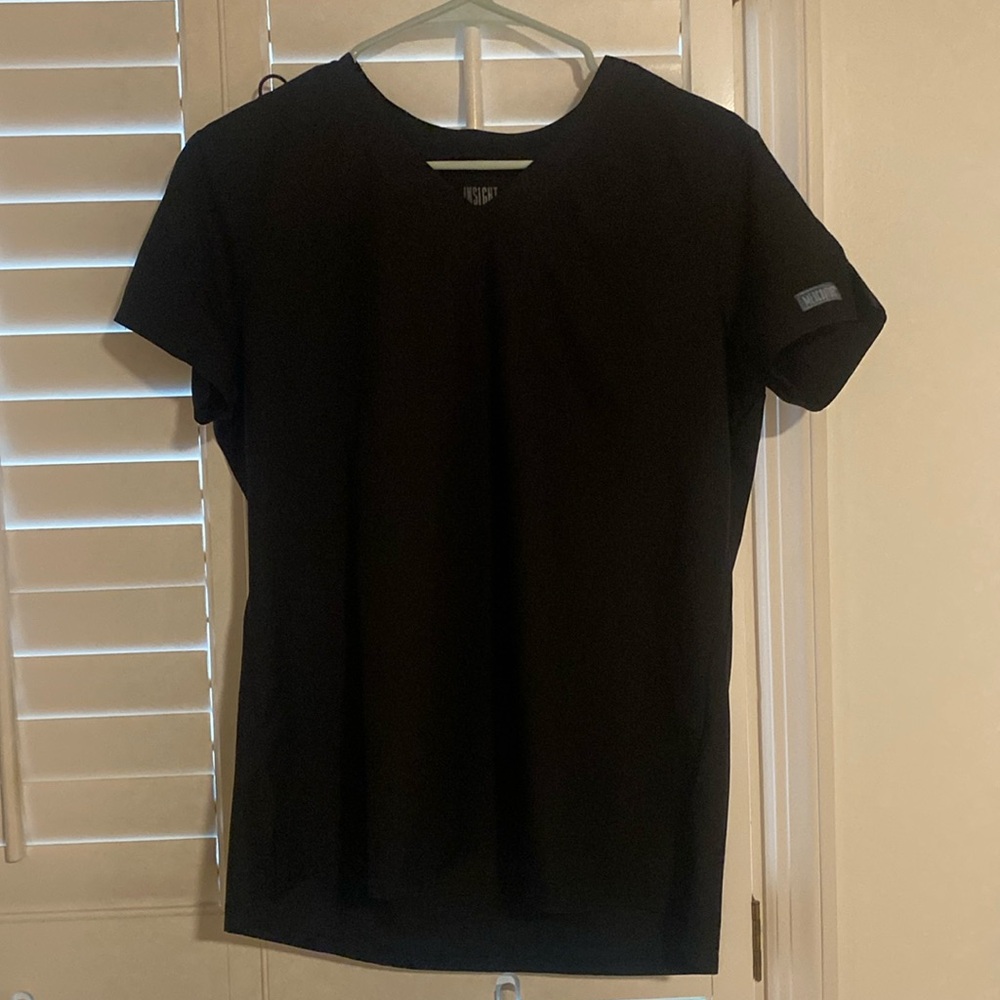 Women’s med couture scrub top